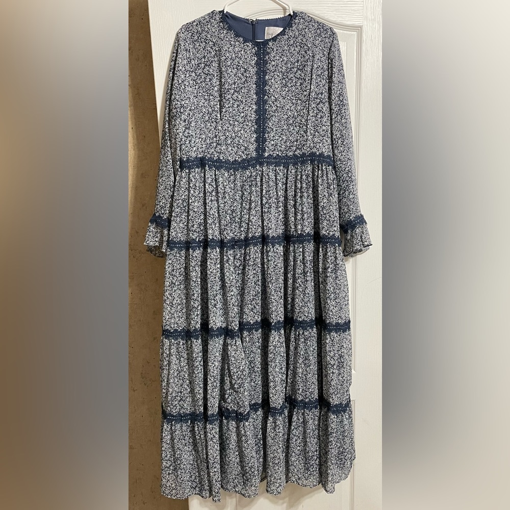 Dainty jewels dress size xl